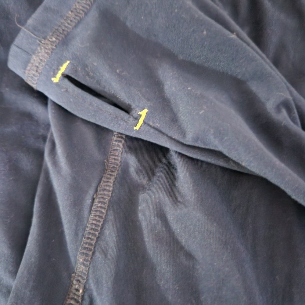 Cold gear - Picture 3 of 3